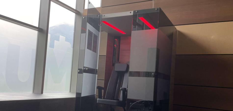 Infrared cabin
